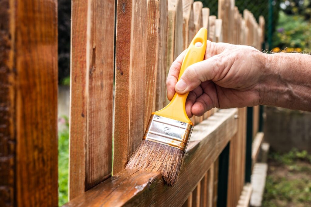 fence-wood-paint